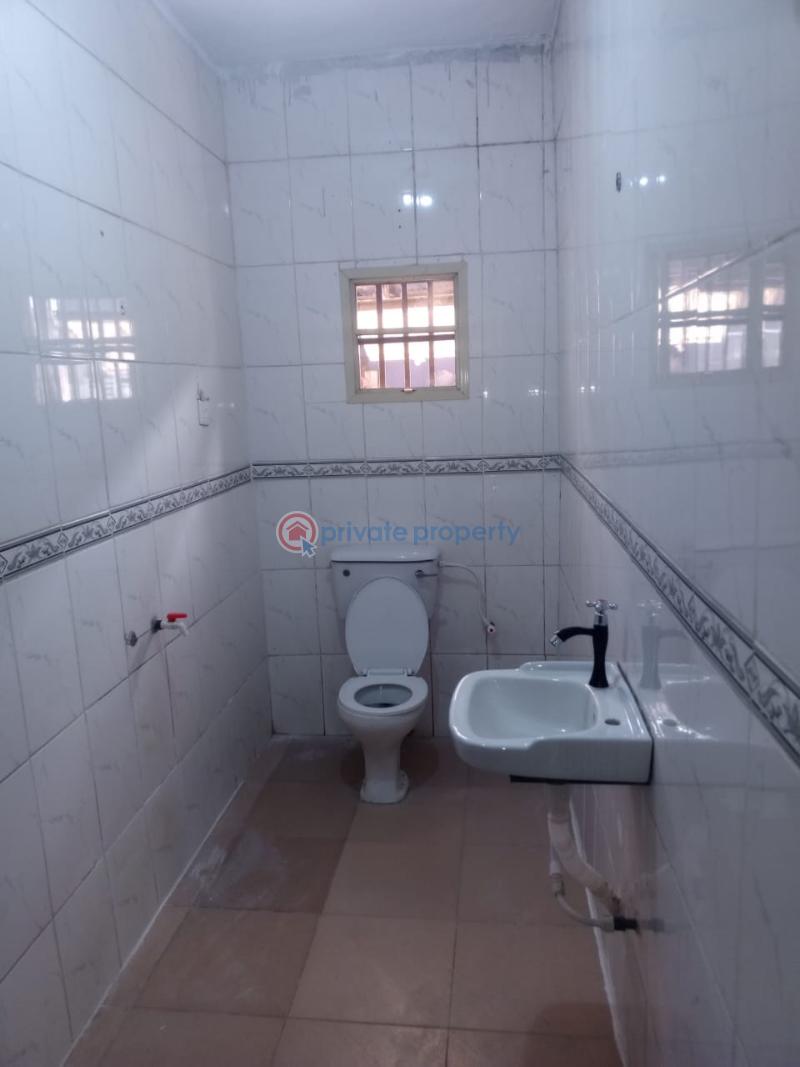 3 bedroom Flat & Apartment For Rent Egbeda, Alimosho Alimosho Lagos - 9