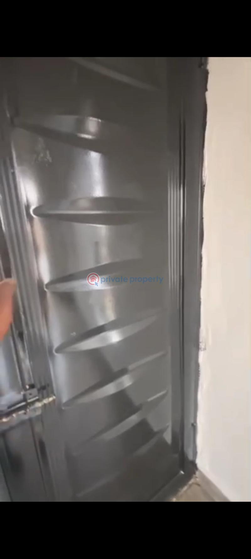 2 bedroom Block Of Flats For Rent Jibowu Yaba Lagos - 2