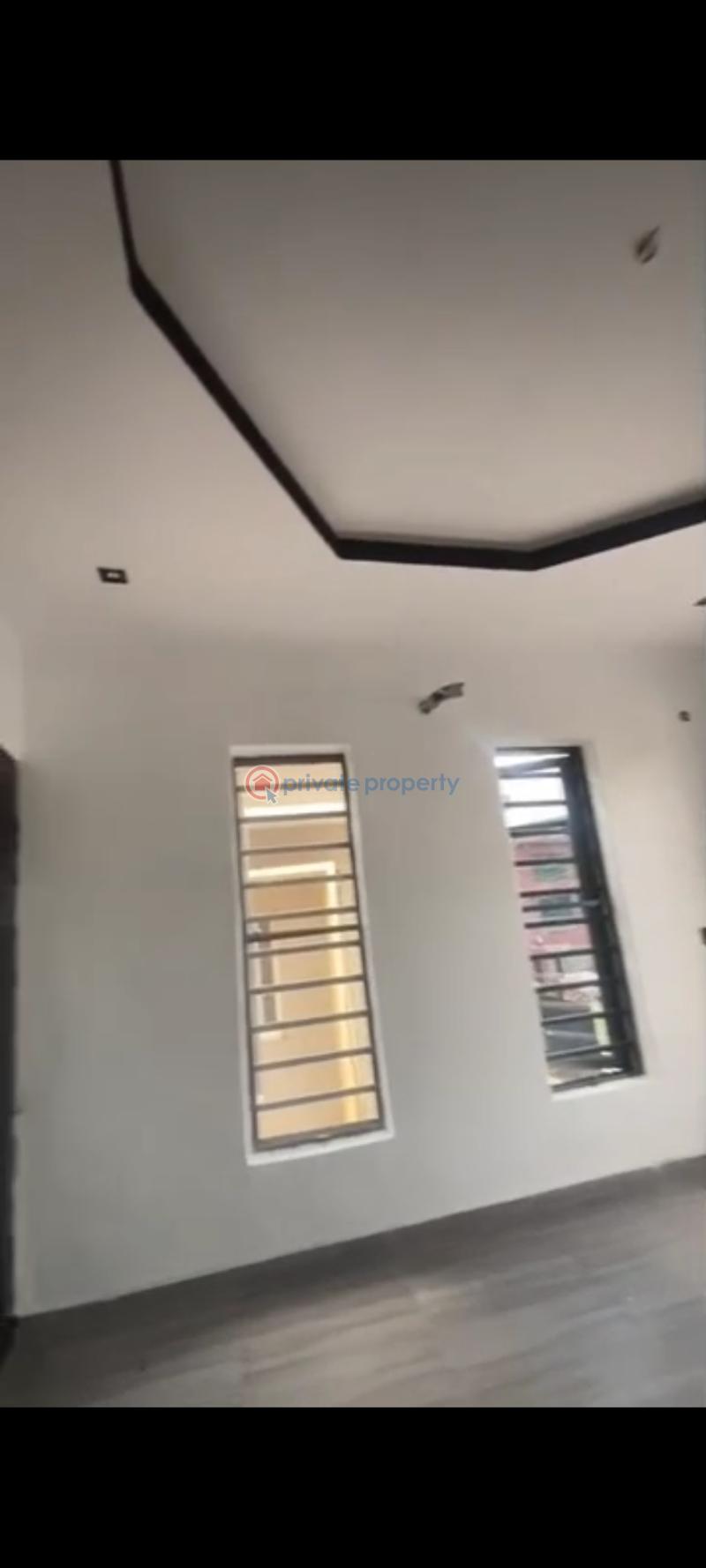 2 bedroom Block Of Flats For Rent Jibowu Yaba Lagos - 4