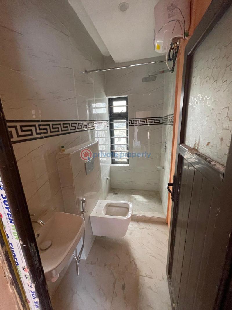 Executive excellent 4bedroom semi detached maisonette - 1 4 bedroom Maisonette For Sale Maryland Lagos - 1