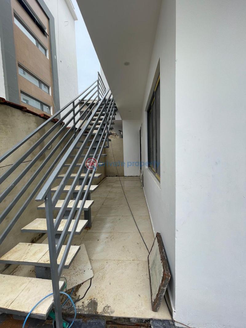 Executive excellent 4bedroom semi detached maisonette - 10 4 bedroom Maisonette For Sale Maryland Lagos - 10
