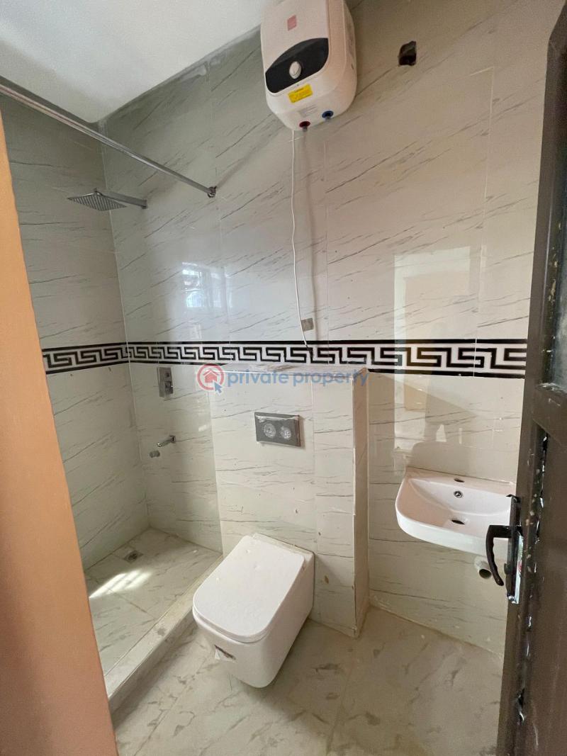 Executive excellent 4bedroom semi detached maisonette - 13 4 bedroom Maisonette For Sale Maryland Lagos - 13