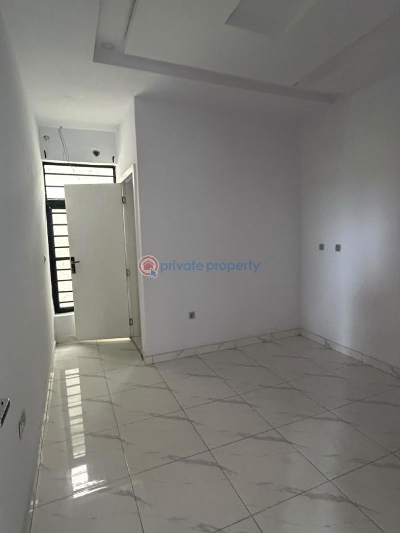 4 bedroom Terraced Duplex For Rent Lekki Phase 2 Lagos - 2