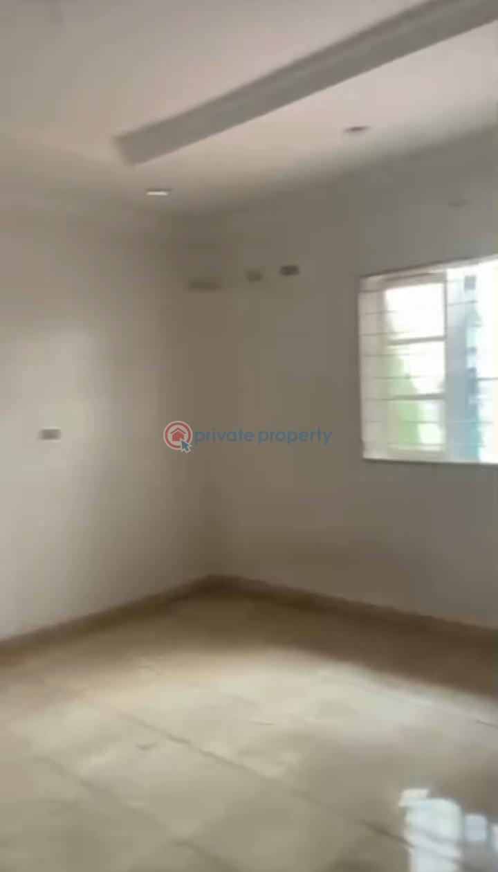 2 bedroom Flat & Apartment For Rent Ramat Ogudu GRA Lagos - 3