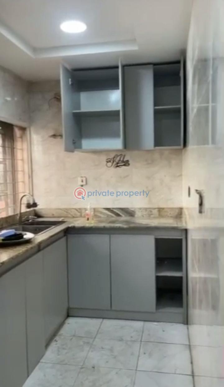 2 bedroom Flat & Apartment For Rent Ramat Ogudu GRA Lagos - 5