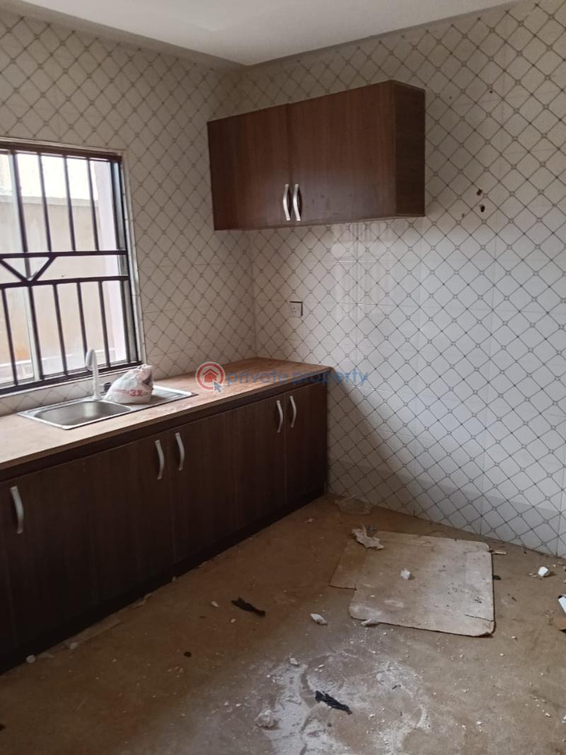 3 bedroom Flat & Apartment For Rent Shasha Alimosho Lagos - 2