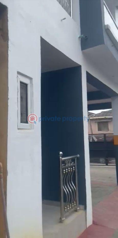 1 bedroom Mini Flat For Rent Ebute Metta Yaba Lagos - 2