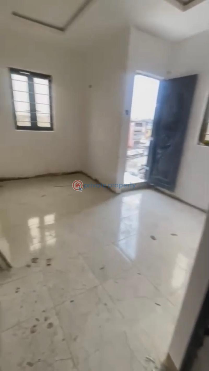 1 bedroom Mini Flat For Rent Off Airport Road Mafoluku Oshodi Lagos - 1