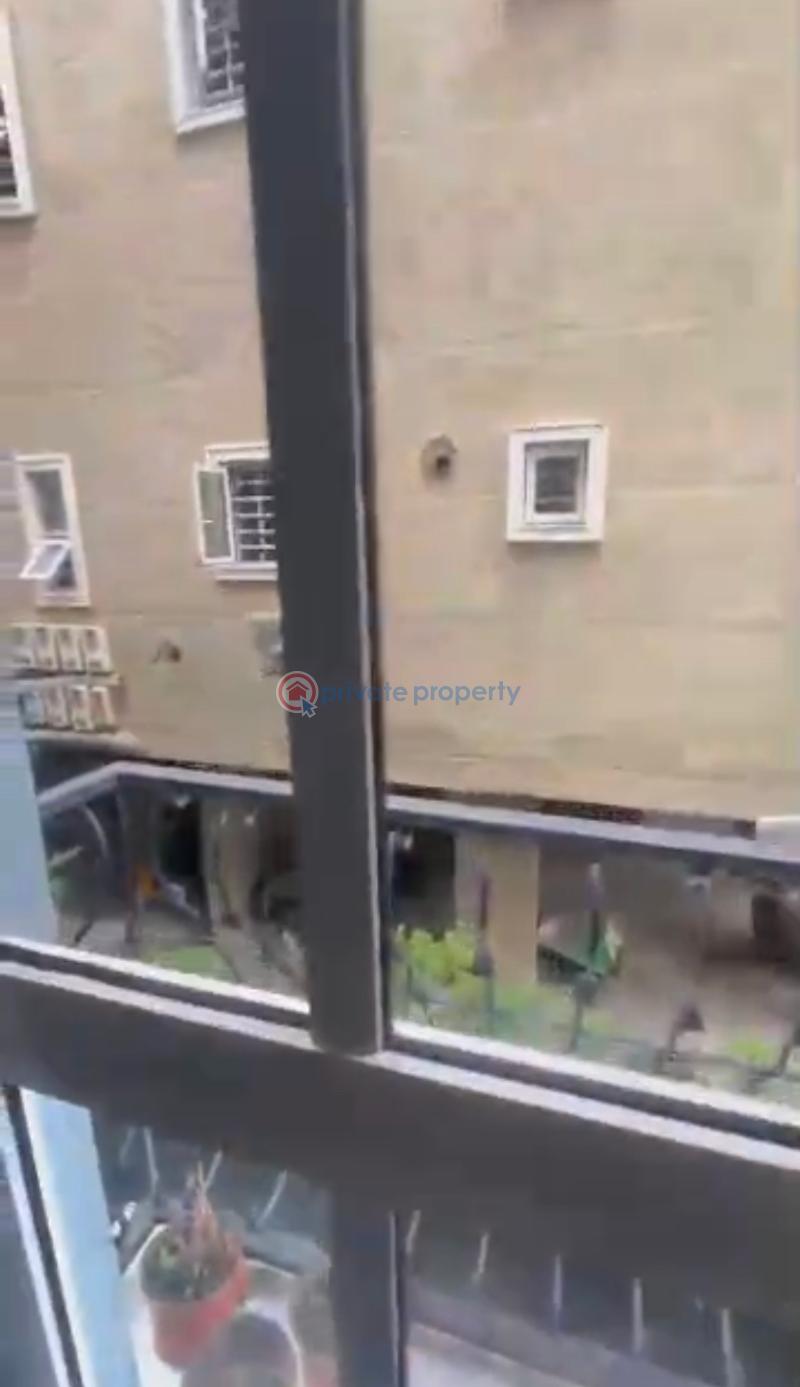 3 bedroom Flat & Apartment For Rent Off Herbert Macaulay Yaba Lagos - 1