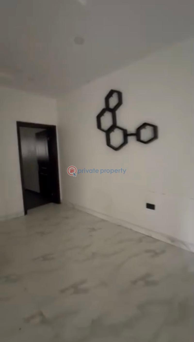 3 bedroom Flat & Apartment For Rent Off Herbert Macaulay Yaba Lagos - 3