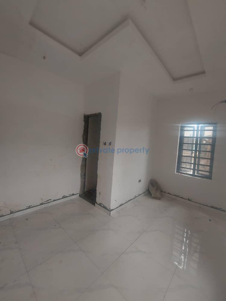 4 bedroom Semi detached Duplex For Sale Magodo GRA Phase 1 Ojodu Lagos - 1