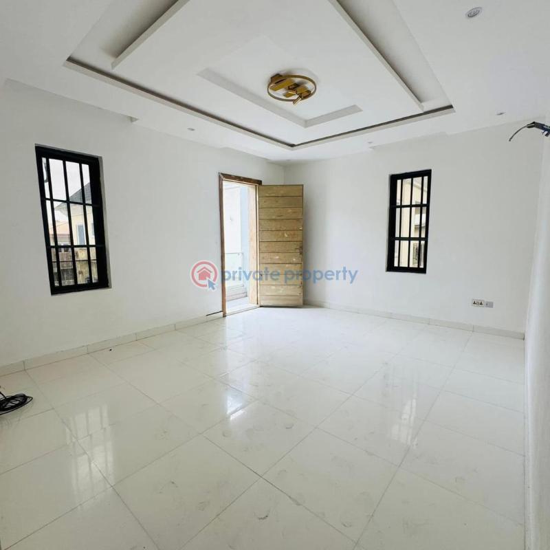 4 bedroom Semi detached Duplex For Sale Magodo Phase Gra 2 Magodo GRA Phase 2 Kosofe/Ikosi Lagos - 1