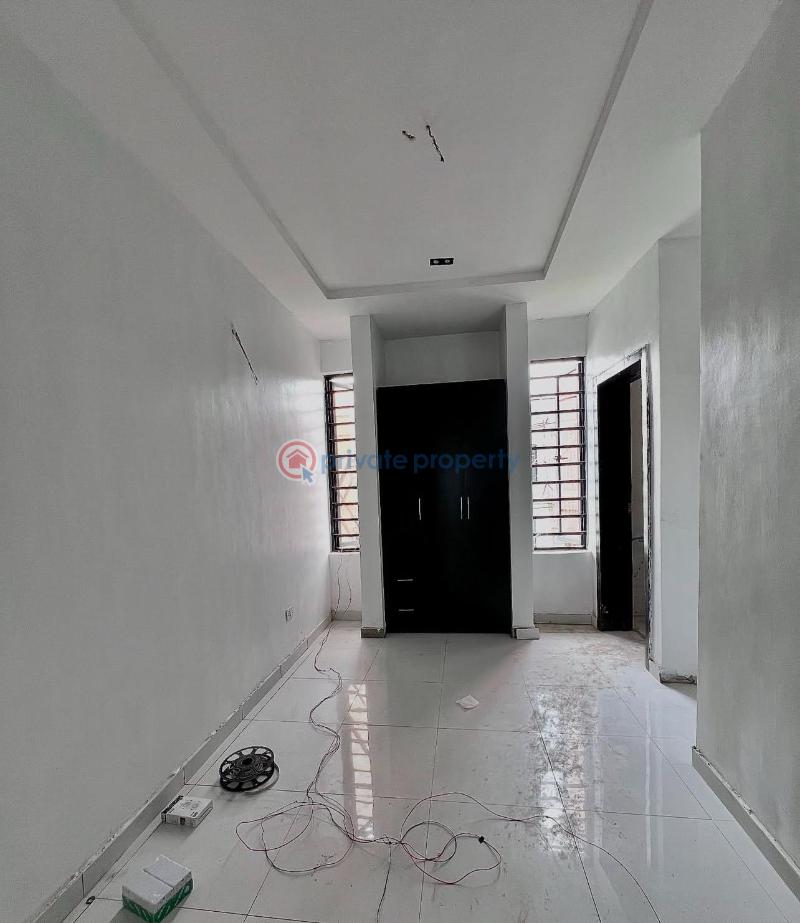 2 bedroom Block Of Flats For Sale Sangotedo Ajah Lagos - 2