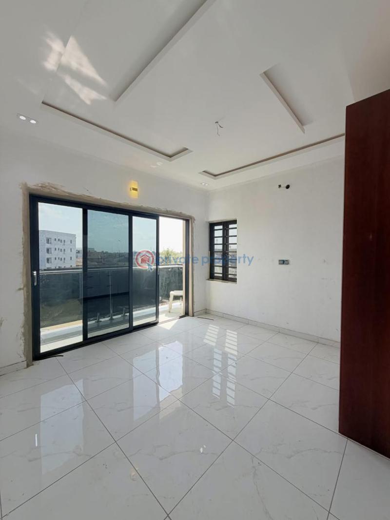3 bedroom Flat & Apartment For Sale Ogba Ikeja Lagos - 4