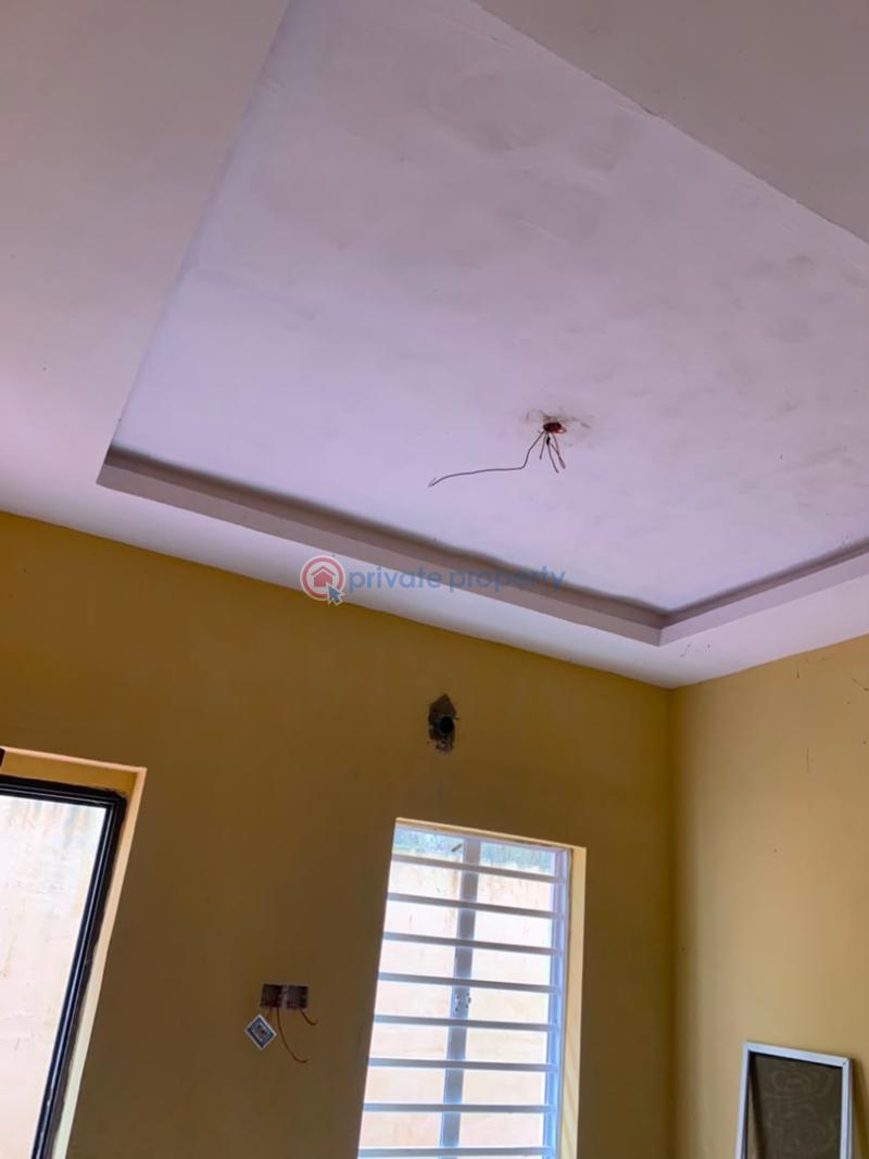 1 bedroom Self Contain For Rent Jehovah Witness Bogije Oribanwa Ibeju-Lekki Lagos - 3
