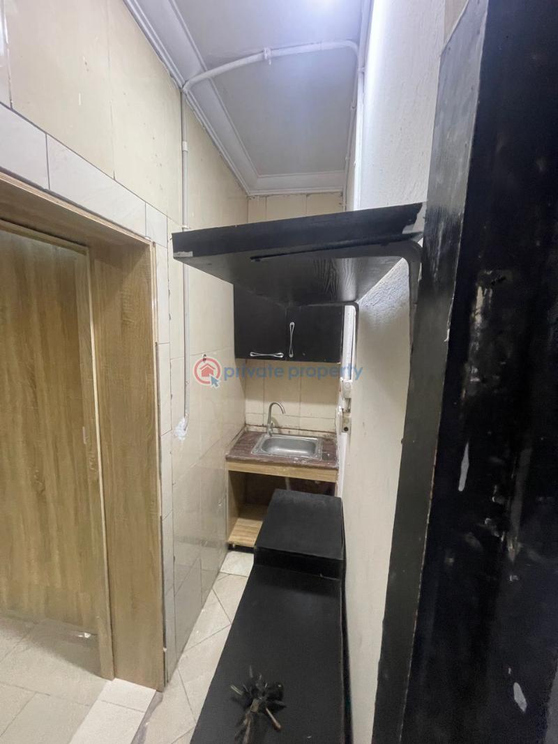 1 bedroom Self Contain For Rent Lekki Phase 1 Lagos - 7