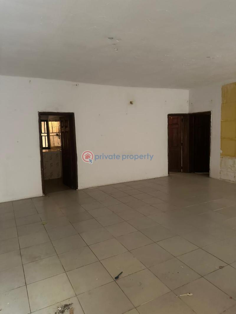10 bedroom House For Sale College Road Ogba Lagos - 1