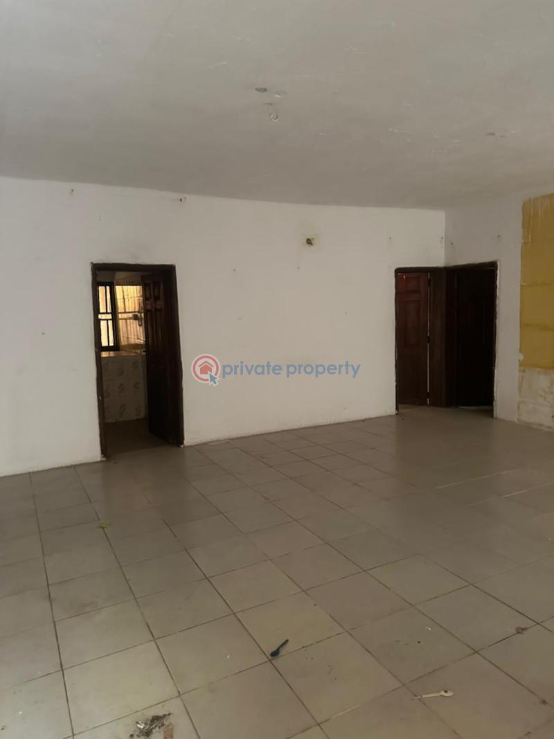 10 bedroom House For Sale College Road Ogba Lagos - 6