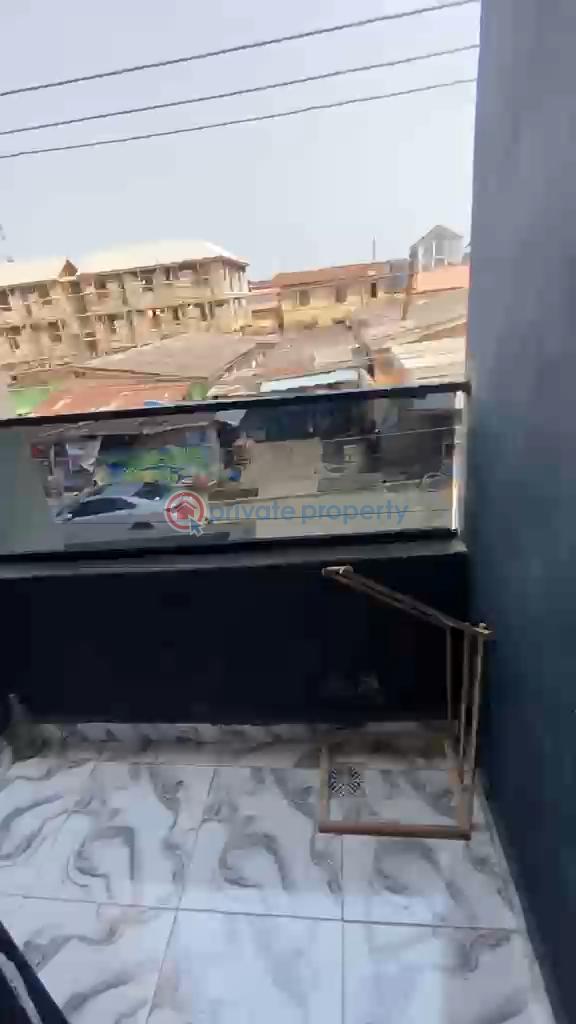 2 bedroom Block Of Flats For Rent Ifako Police Station @*aran Orin Strt Ifako Gbagada Lagos* Ifako-Gbagada Lagos - 11