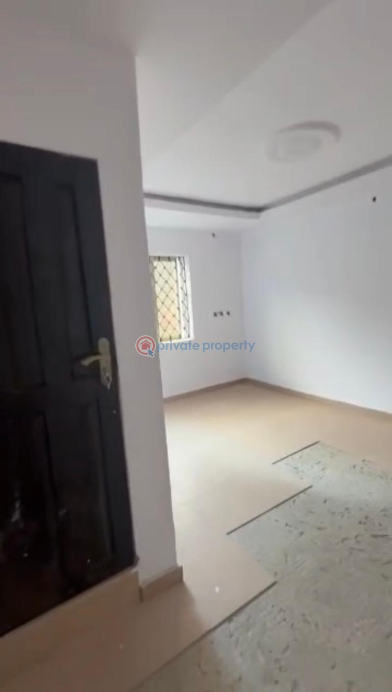 3 bedroom Flat & Apartment For Rent Off Brown Road Aguda  Surulere Lagos - 2