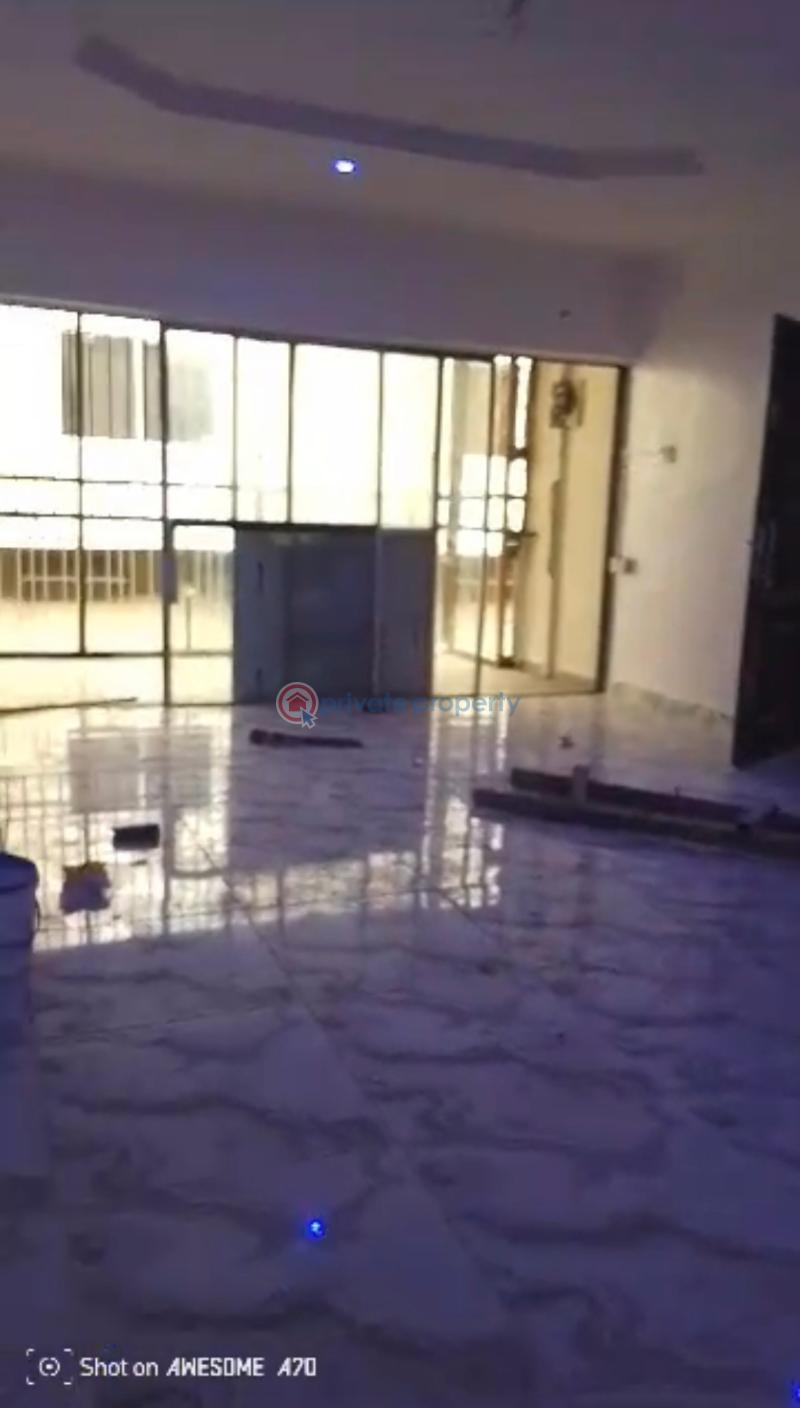 3 bedroom Flat & Apartment For Rent Sabo Yaba Lagos - 0