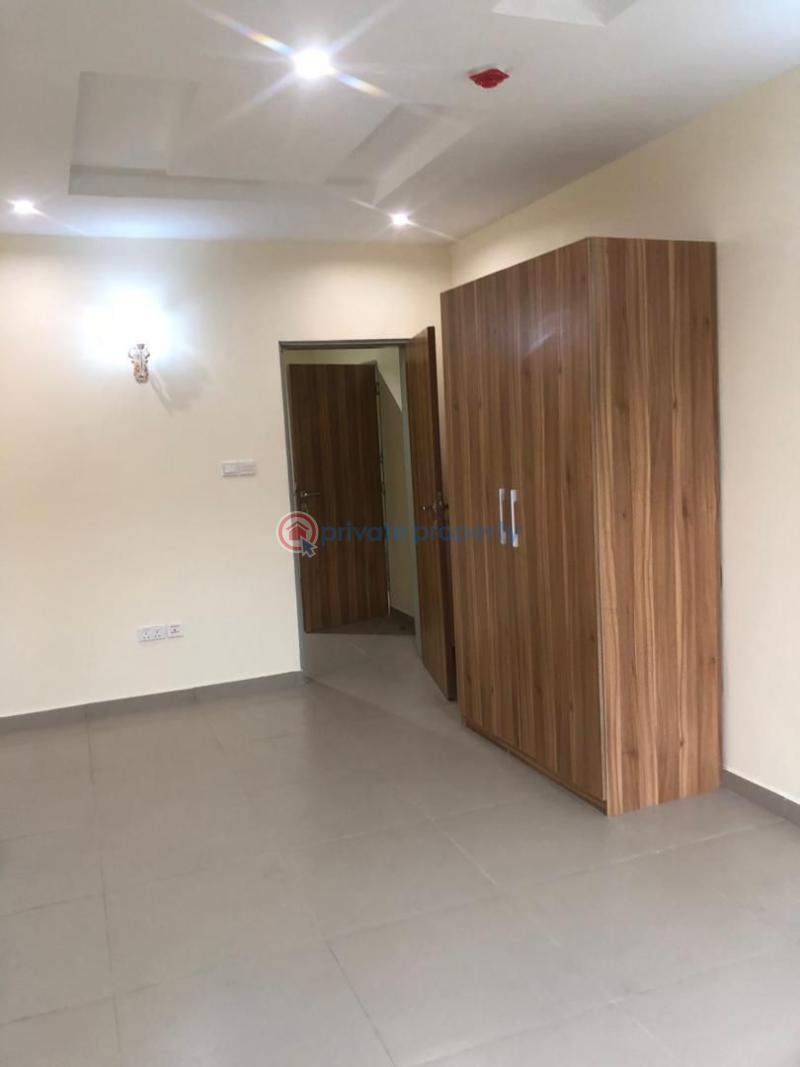 3 bedroom Block Of Flats For Rent Surulere Lagos - 9