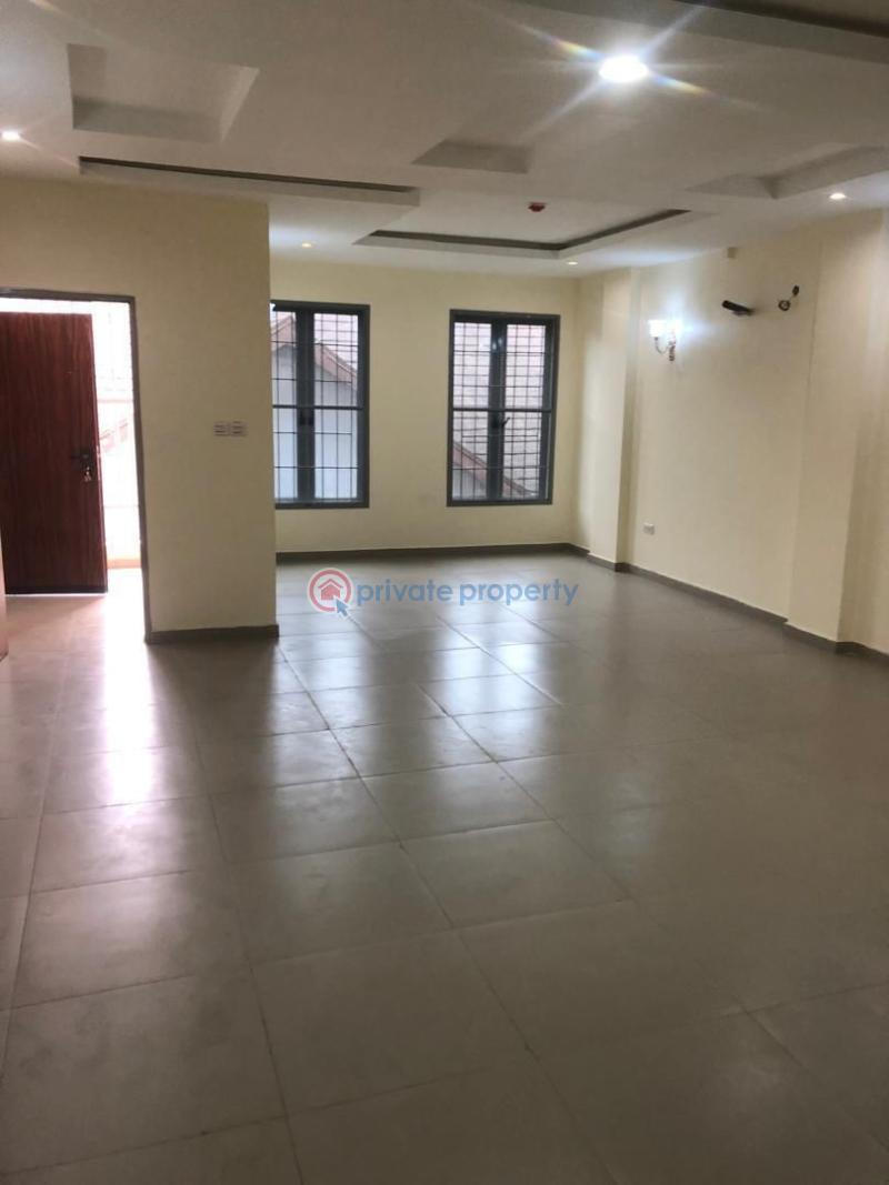 3 bedroom Block Of Flats For Rent Surulere Lagos - 4