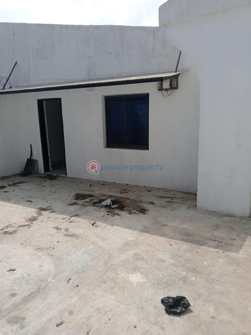 4 bedroom Flat & Apartment For Sale By Ogba Close To Ikeja Fagba Agege Lagos - 13