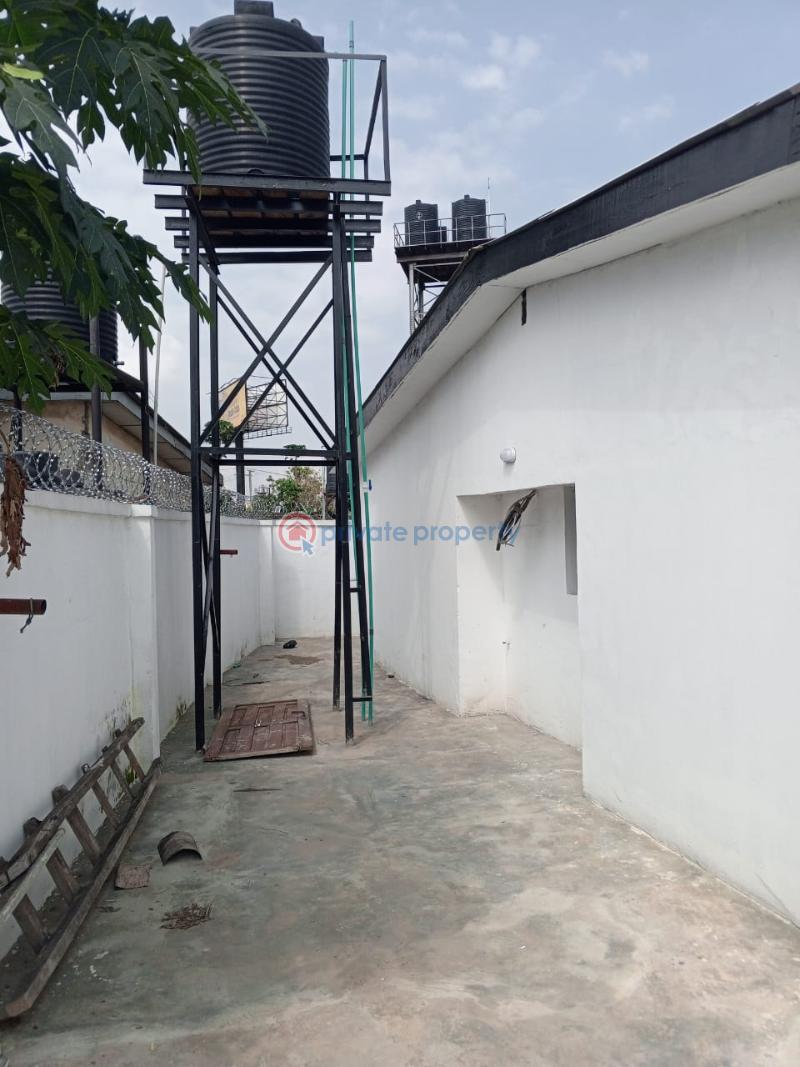 4 bedroom Flat & Apartment For Sale By Ogba Close To Ikeja Fagba Agege Lagos - 8