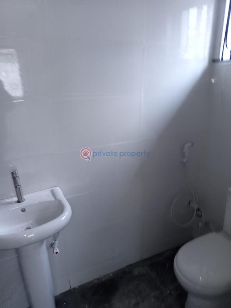 4 bedroom Flat & Apartment For Sale By Ogba Close To Ikeja Fagba Agege Lagos - 9