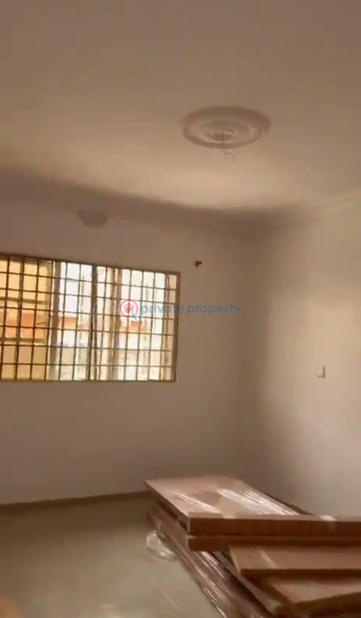 2 bedroom Flat & Apartment For Rent Alagomeji Yaba Lagos - 7