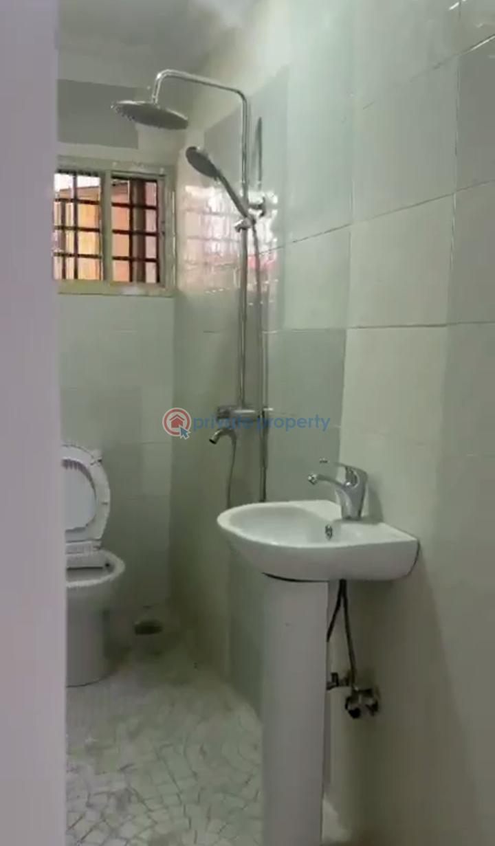 2 bedroom Flat & Apartment For Rent Alagomeji Yaba Lagos - 14