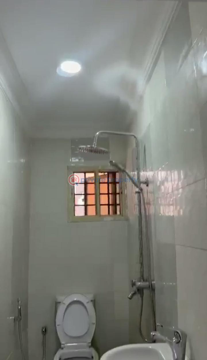 2 bedroom Flat & Apartment For Rent Alagomeji Yaba Lagos - 15