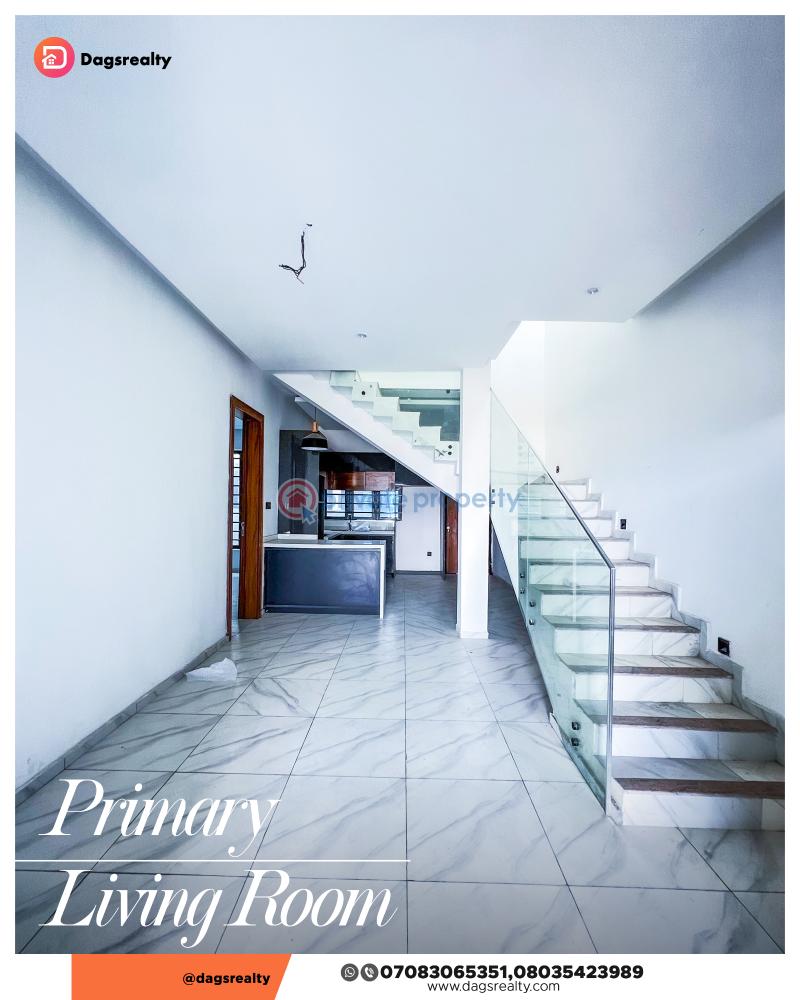 Executive styled 4 bedroom duplex in a family friendly estate - 10 4 bedroom Terraced Duplex For Sale Ogombo Road Ogombo Ajah Lagos - 10