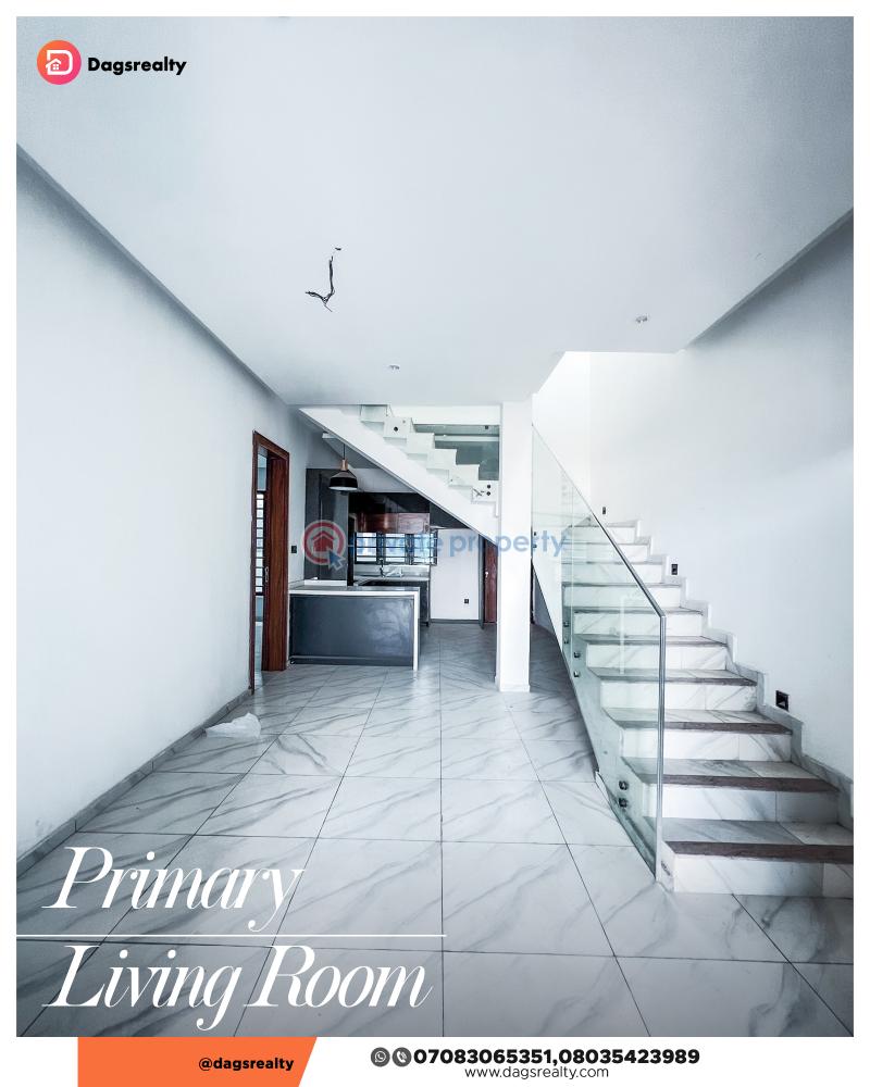 Executive styled 4 bedroom duplex in a family friendly estate - 8 4 bedroom Terraced Duplex For Sale Ogombo Road Ogombo Ajah Lagos - 8