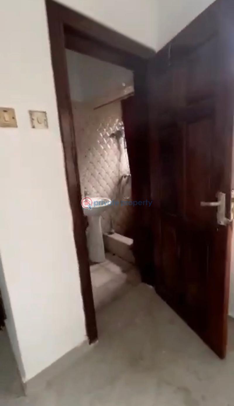2 bedroom Flat & Apartment For Rent Sabo Yaba Lagos - 5