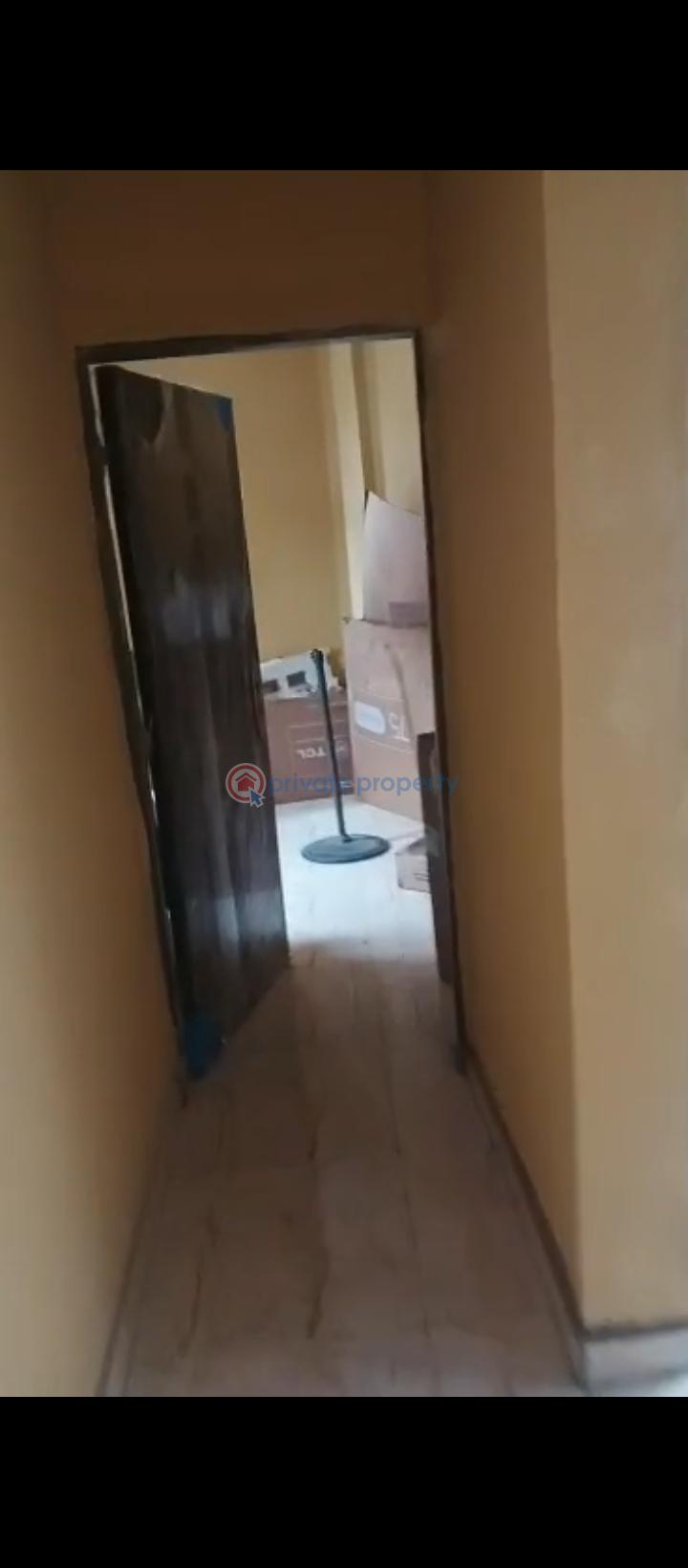 Flat & Apartment For Rent Off Agbebi Road Ijesha Surulere Ijesha Surulere Lagos - 1