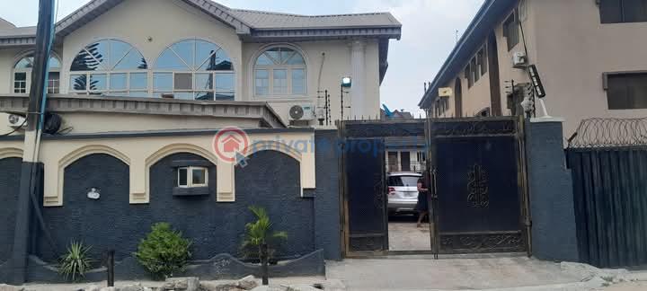 6 bedroom Detached Duplex For Sale Ajao Estate By Airport Road Ajao Estate Isolo Lagos - 0