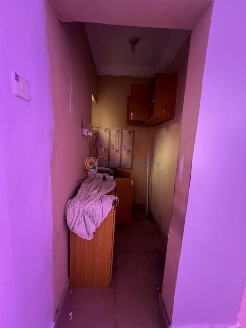 1 bedroom Mini Flat For Rent Abiodun Street Shomolu Lagos - 2