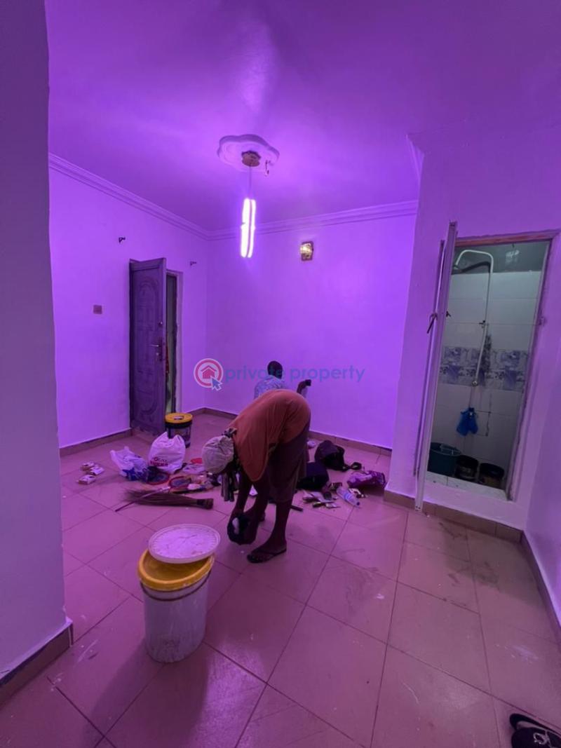 1 bedroom Mini Flat For Rent Abiodun Street Shomolu Lagos - 1