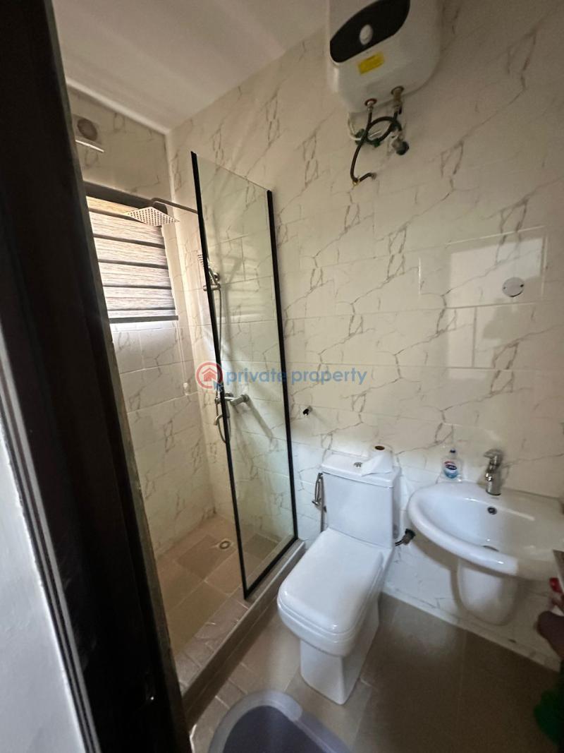 3 bedroom Flat & Apartment For Sale Surulere Lagos - 1