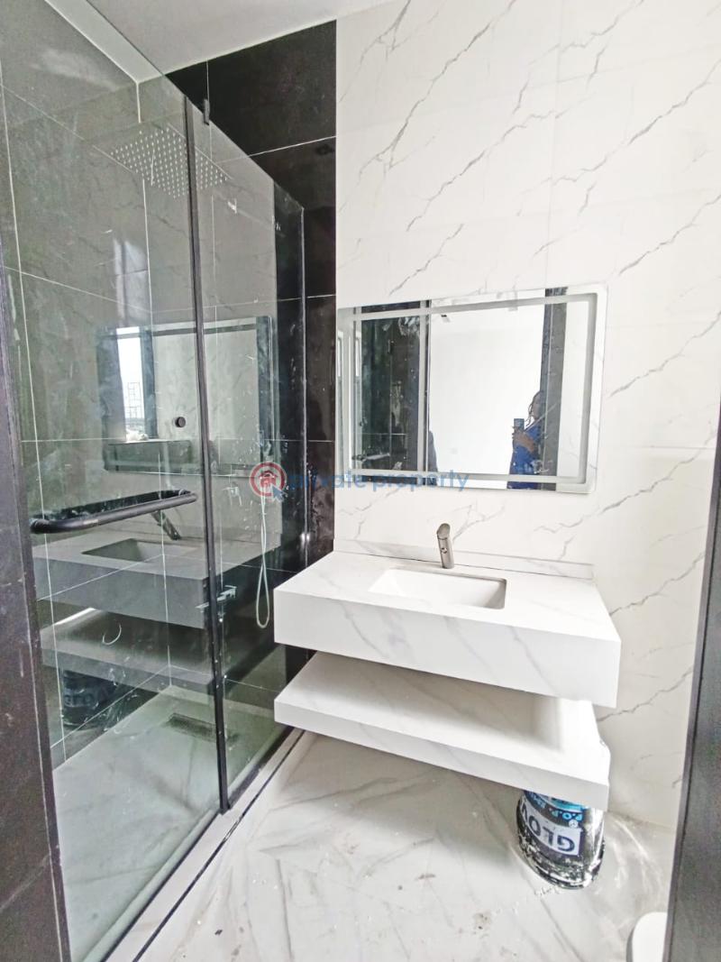 Executive, well built 5 bedroom semi-detached duplex with bq for sale. - 17 5 bedroom Detached Duplex For Sale Ikate Elegushi Lekki Lagos - 17