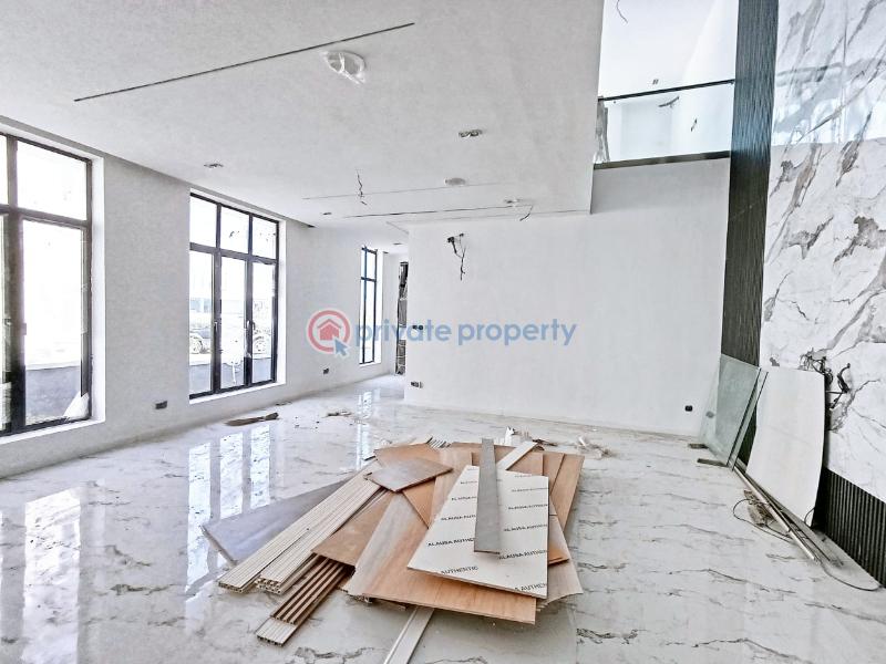 Executive, well built 5 bedroom semi-detached duplex with bq for sale. - 4 5 bedroom Detached Duplex For Sale Ikate Elegushi Lekki Lagos - 4