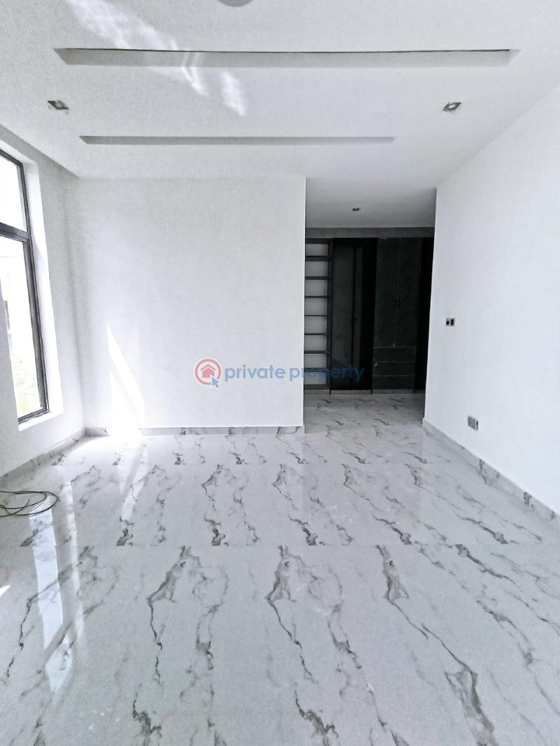 Executive, well built 5 bedroom semi-detached duplex with bq for sale. - 12 5 bedroom Detached Duplex For Sale Ikate Elegushi Lekki Lagos - 12