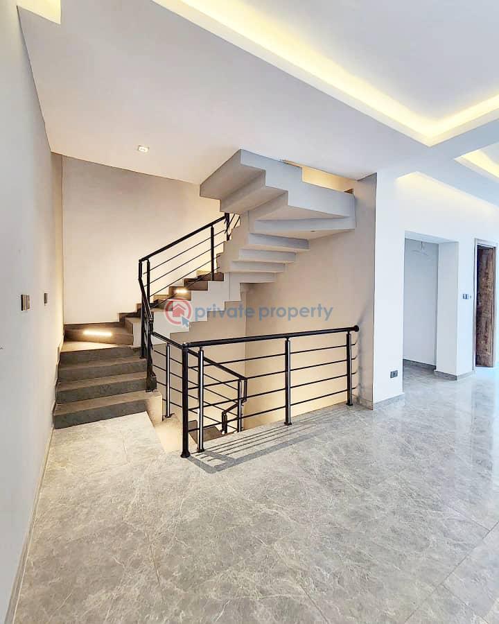 Executive,well built 4-bedroom terrace duplex with bq for  sale - 8 4 bedroom Terraced Duplex For Sale Ologolo Lekki Lagos - 8
