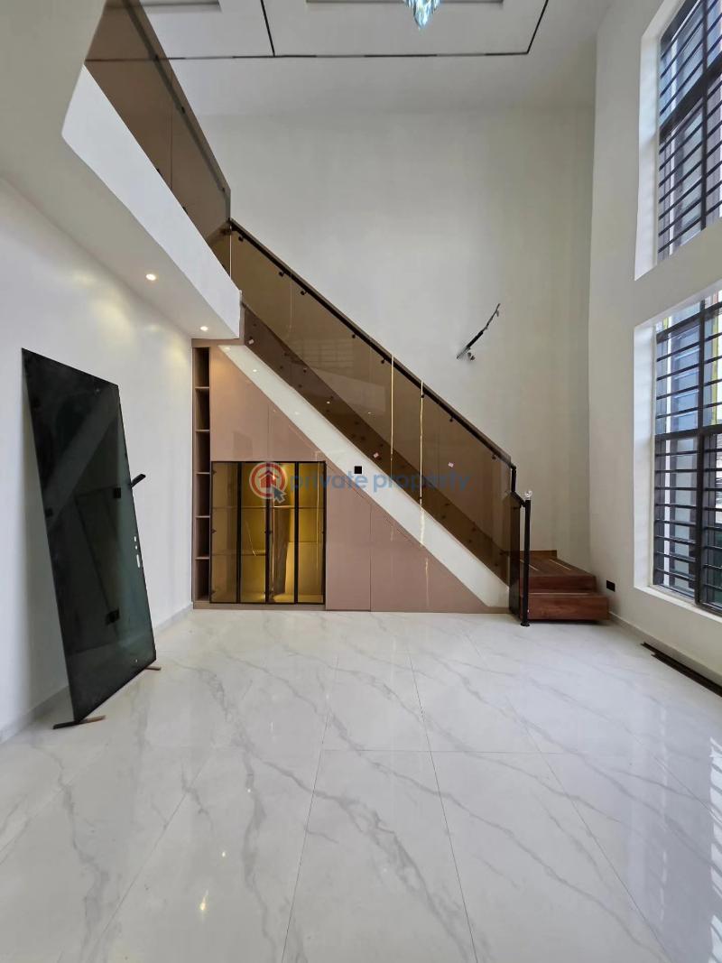 Executive,well built 5-bedroom detached duplex with bq for  sale - 8 5 bedroom Detached Duplex For Sale Chevron Drive Lekki Lagos - 8