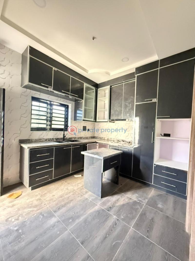 3 bedroom Terraced Duplex For Sale Shell Cooperative, Off Eliozu Eneka Link Rd, Port Harcourt Port Harcourt Rivers - 2