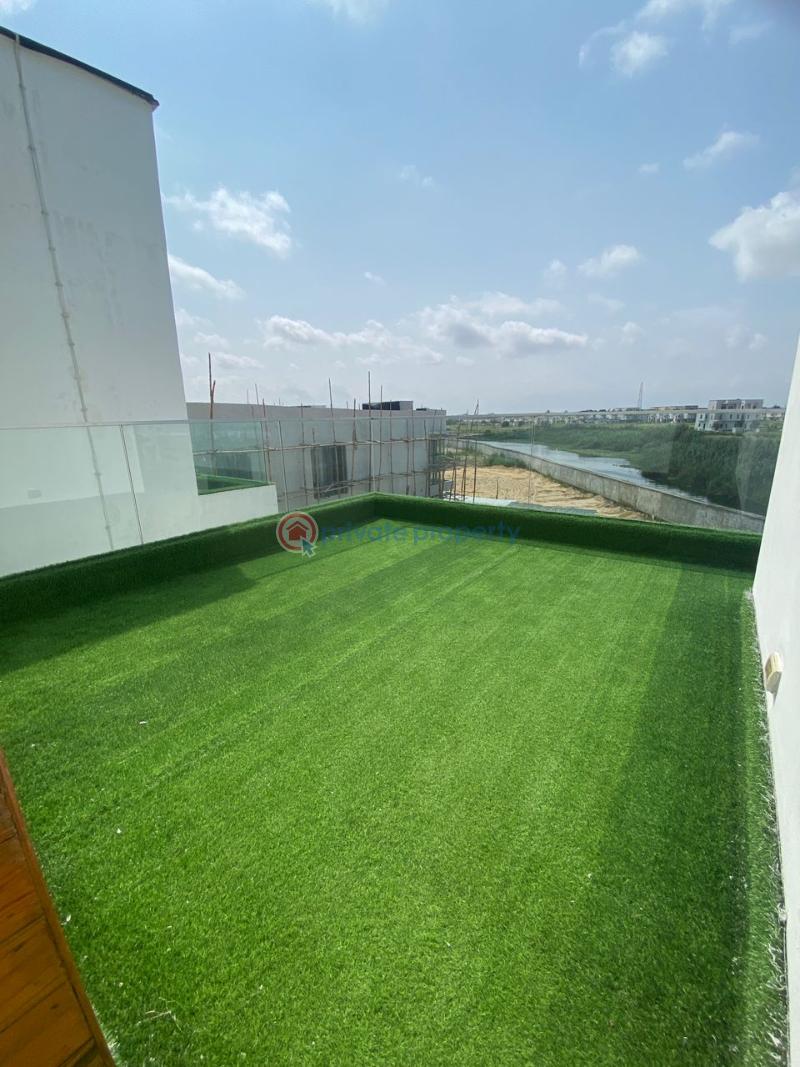 5 bedroom Detached Duplex For Sale Chevron Drive Lekki Lagos - 1