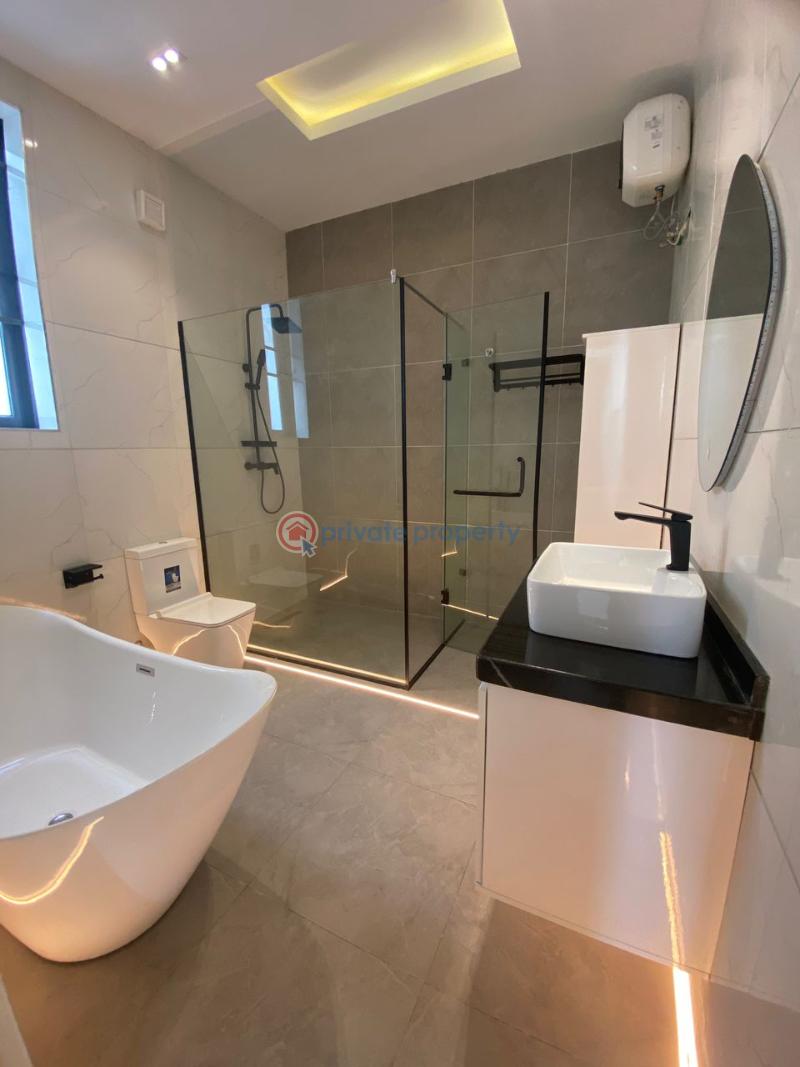 5 bedroom Detached Duplex For Sale Chevron Drive Lekki Lagos - 8