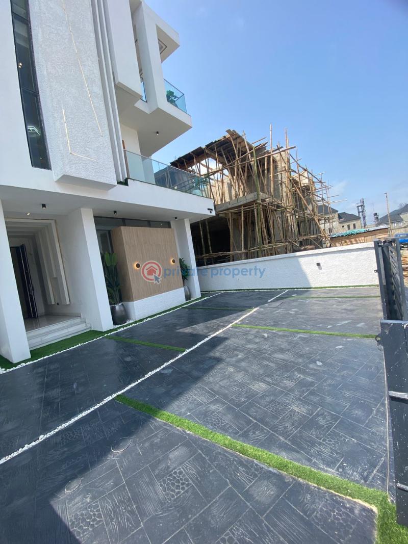5 bedroom Detached Duplex For Sale Chevron Drive Lekki Lagos - 3